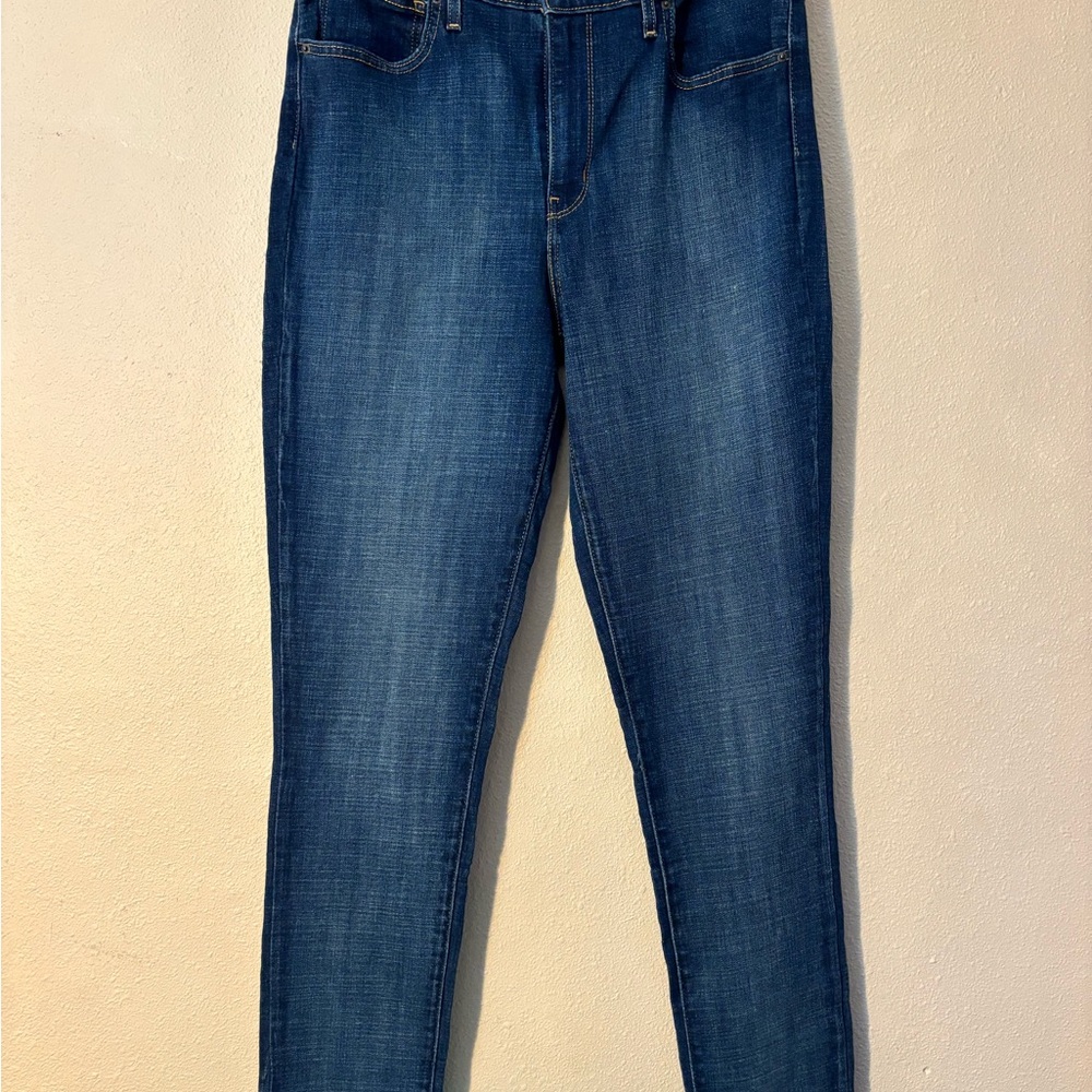 Levi's Women's Dark Blue Skinny Jeans